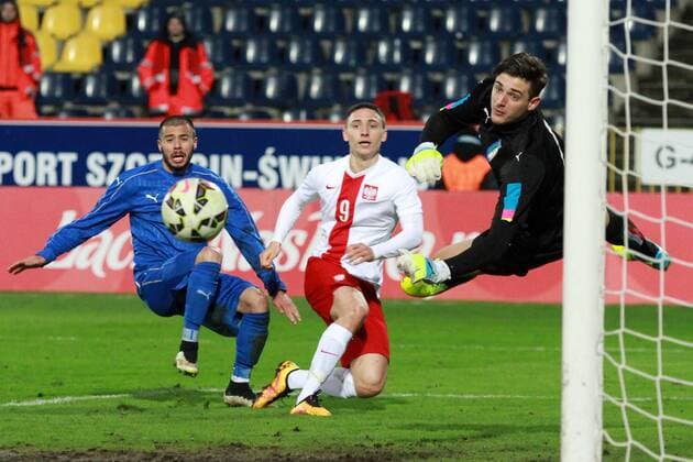 Bilder des Tages SPORT SZCZECIN, 23.03.2016 U20 U 20 Tournament Football - Poland vs Italy - JAKUB ARAK , LORENZO VENUTI, WLADIMIRO FALCONE SHOOT OF JAKUB ARAK, LEFT LORENZO VENUTI, LORENZO VENUTI MAKES A SAVE FOT. KRZYSZTOFxCICHOMSKI NEWSPIX.PL --- Newspix.pl  160323KCI050