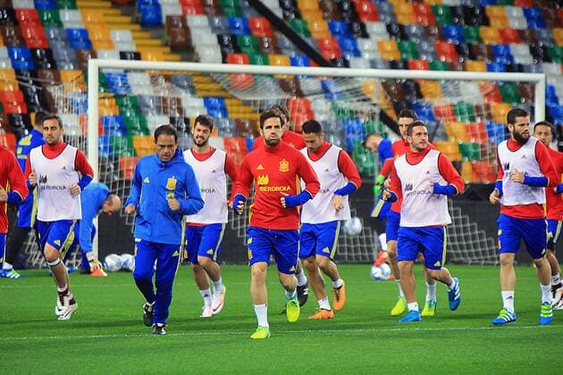 Fußball, Training Nationalteam Spanien in Udine Spanish national soccer team players participate in a training session at the Friuli stadium in Udine, Itlay, 23 March 2016, where theam will face Italy tomorrow during a firendly match. SPANISH NATIONAL SOCCER TEAM TRAINING SESSION !ACHTUNG: NUR REDAKTIONELLE NUTZUNG!  UDI003 20160323-635943628744223911