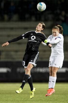 Fußball, Damen, Champions League, FC Rosengard - 1. FFC Frankfurt 160323 Kerstin Garefrekes , Sofie Junge Pedersen FC Rosengard vs 1. FFC Frankfurt in Malmö  Copyright: PETTERxARVIDSON BB160323PA040