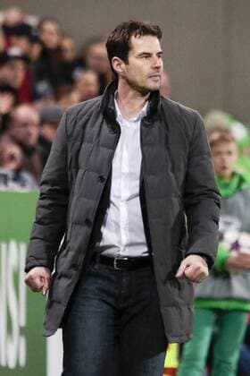 Fußball, UWCL, VfL Wolfsburg - Brescia CF; Cheftrainer Ralf Kellermann (Wolfsburg) Porträt, Portrait, Einzelbild. xtgx