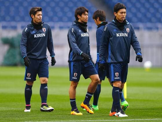 Fußball, WM-Quali, Training Nationalteam Japan (L-R) Hotaru Yamaguchi, Shinji Kagawa, Masato Morishige (JPN), MARCH 23, 2016 - Football Soccer : Japan training session ahead of the FIFA World Cup WM Weltmeisterschaft Fussball Russia 2018 Asian Qualifier Second Round match agansit Afghanistan at Saitama Stadium 2002 in Saitama, Japan. Noxthirdxpartyxsales  (ipha019876)