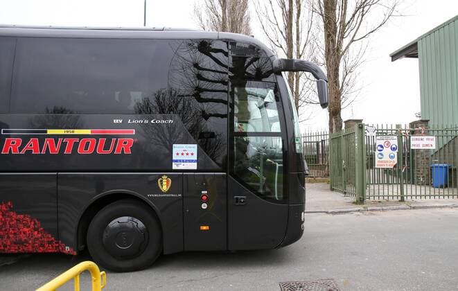 Fußball, Nationalteam Belgien Ankunft zum Training The Red Devils arrive in the team bus for a training session of the Belgian national soccer team Red Devils, Thursday 24 March 2016 in Brussels. The Red Devils will play a friendly game in and against Portugal on 29 March, the match was moved due to safety concerns after the Brussels terrorists attacks. The game is a preparation for the upcoming Euro2016. VIRGINIExLEFOUR  x04819603x