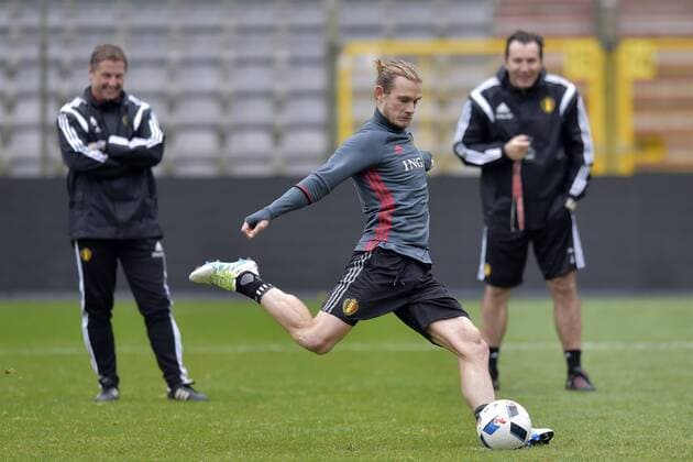 Fußball, Training Nationalteam Belgien Gillet Guillaume midfielder of Belgium FOOTBALL : Belgique - Entrainement - UEFA EURO EM Europameisterschaft Fussball 2016 - Amical - 24 03 2016 PhotoNews Panoramic 