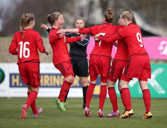 SOCCER - UEFA U17 U 17 Nationalteam EURO quali women, AUT vs GER ROHRENDORF,AUSTRIA,24.MAR.16 - WOMEN SOCCER - UEFA Women s Under-17 championship, qualification, Elite round, OEFB international match Nationalmannschaft-Länderspiel Austria vs Germany. Image shows the rejoicing of Marie Mueller, Kristin Koegel, Giulia Gwinn and Anna-Lena Stolze (GER). GEPAxpictures xWalterxLuger