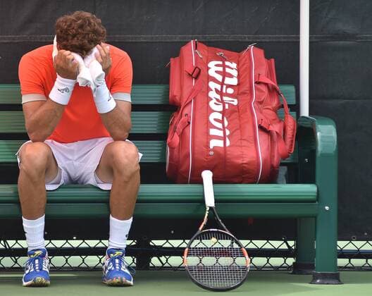 Spanish tennis player Pablo Carreno Busta takes a rest during the first journey of the Masculine Miami Tennis Open in Cayo Vizcaino, Miami, FL, United States, 24 March 2016. PABLO CARRENO BUSTA VS JOHN MILLMAN !ACHTUNG: NUR REDAKTIONELLE NUTZUNG!  MIA009 20160324-635944546547230149