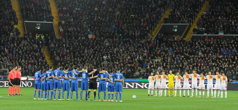 24.03.2016. Stadio Friuli, Udine, Italy. International Football friendly (Nationalmannschaft) Italy versus Spain. One minute of silence for the terrosim in Brussels xActivaFotox  ActionPlus11721846