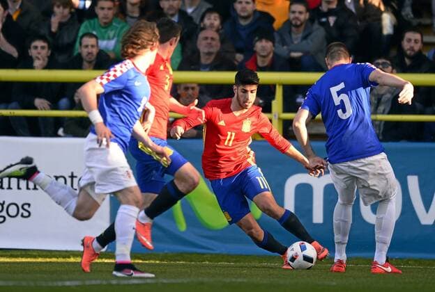 European Under-21 Championship (Nationalteam U21 U 21) qualification match played between Spain and Croatia. In this picture, Asensio. xVILLAGRAFICAx  FUTBOL
