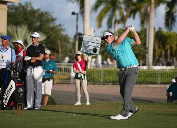 24 March 2016: Charlie Beljan hits from the tees on the Hole 1 of the First Round of the Puerto Rico Open at Coco Beach Golf & Country Club in Rio Grande, PR, USA. GOLF: MAR 24 PGA Golf Herren - Puerto Rico Open - First Round Icon1603243 EDITORIAL USE ONLY