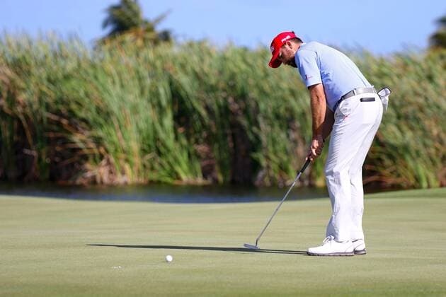 24 March 2016: Michael Thompson putts on 16th hole in the 1st Round of the Puerto Rico Open, at Coco Beach Golf & Country Club in Rio Grande, PR, USA. (Photo by Bradley Rex Icon Sportswire) GOLF: MAR 24 PGA Golf Herren - Puerto Rico Open - First Round Icon16032417 EDITORIAL USE ONLY