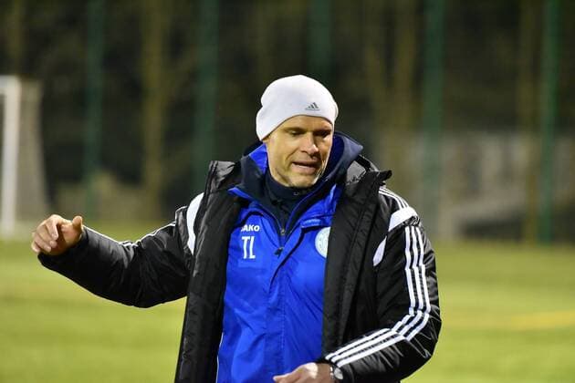 GER, Landesliga Gruppe 1 FC Remscheid vs. Rather SV 24.03.2016, Jahnplatz Remscheid , GER, Landesliga Gruppe 1 FC Remscheid vs. Rather SV, im Bild picture shows: Thorsten Legat Trainer FC Remscheid und Ex Dschungelcamp-Bewohner (3. Platz) und Promidinner-Teilnehmer prägte den Ausdruck KASALLA freut sich über ein Tor seiner Jungs.. das Spiel wurde 7:1 gewonnen, der höchste Sieg der Saision und das beste Spiel.. Es gab für Legat genug Gelegenheiten sich zu freuen.. nphxMeuter