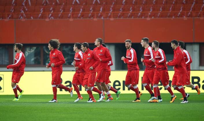 SOCCER - AUT vs ALB, test match, preview VIENNA,AUSTRIA,25.MAR.16 - SOCCER - OEFB international match Länderspiel Austria vs Albania, friendly match, preview, training team AUT. Image shows the team of AUT. GEPAxpictures xChristianxOrt