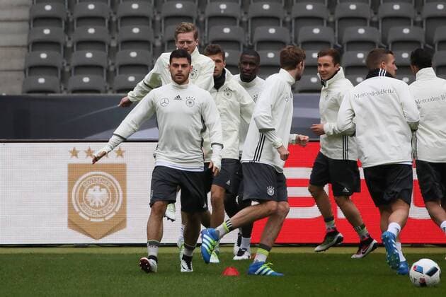 Kevin Volland, Andre Schürrle, Thomas Müller, Antonio Rüdiger - Abschlusstraining der Deutschen Nationalmannschaft, Olympiastadion Berlin