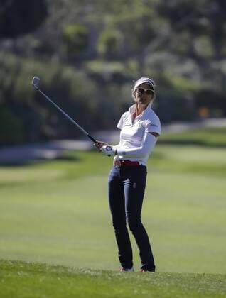 March 25, 2016: Giulia Sergas after her second stroke on the 2nd hole during the second round of the Kia Classic at Aviara Golf Club in Carlsbad, California. LPGA Golf Damen 2016: Kia Classic MAR 25 - ZUMAc04_