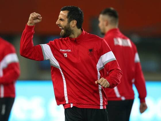 SOCCER - AUT vs ALB, test match, preview VIENNA,AUSTRIA,25.MAR.16 - SOCCER - OEFB international match Länderspiel Austria vs Albania, friendly match, preview, training team ALB. Image shows Mergim Mavraj (ALB). GEPAxpictures xChristianxOrt