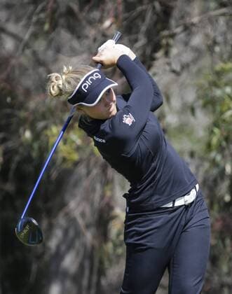 March 25, 2016: Brooke M. Henderson tees off on the 8th hole during the second round of the Kia Classic at Aviara Golf Club in Carlsbad, California. LPGA Golf Damen 2016: Kia Classic MAR 25 - ZUMAc04_