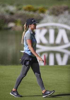 March 25, 2016: Jaye Marie Green walks off the 16th green during the second round of the Kia Classic at Aviara Golf Club in Carlsbad, California. LPGA Golf Damen 2016: Kia Classic MAR 25 - ZUMAc04_