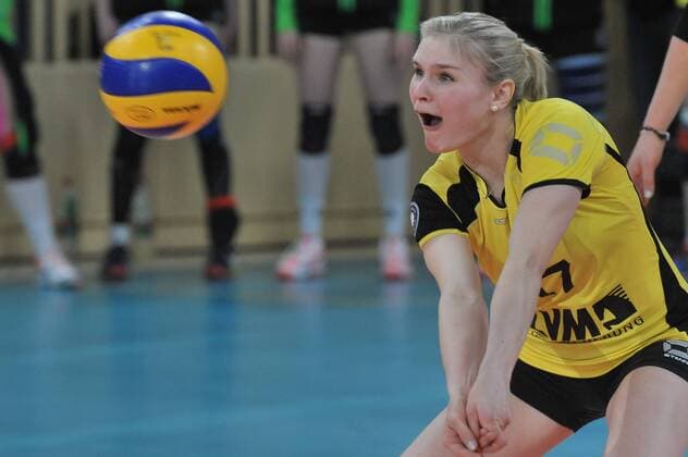 26.03.2016, xtkx, Volleyball 1.Bundesliga Damen, VC Wiesbaden - USC Münster, emspor v.l. Ines Barthen (USC Muenster),