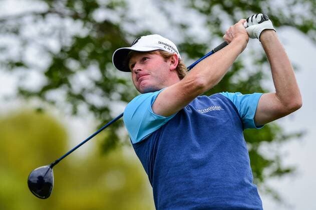 26 MAR 2016: Brandt Snedeker tees off on number 3 during the World Golf Championships - Dell Match Play Round 4 at the Austin Country Club Austin, Texas. (Photo by Ken Murray Icon Sportswire) GOLF: MAR 26 PGA Golf Herren - World Golf Championships-Dell Match Play - Round 4 Icon1603264015 EDITORIAL USE ONLY