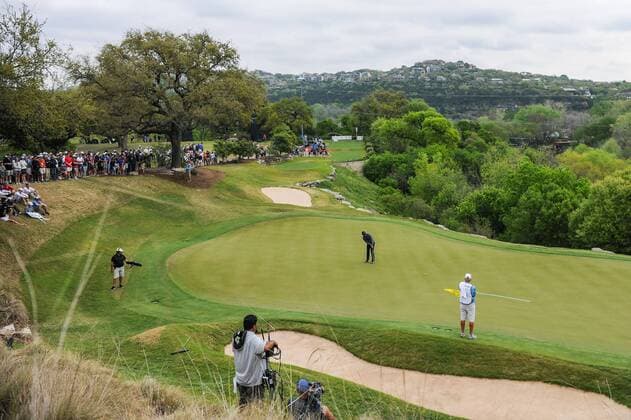 26 MAR 2016: Rory McIlroy putts on number 17 during the World Golf Championships - Dell Match Play Round 4 at the Austin Country Club Austin, Texas. (Photo by Ken Murray Icon Sportswire) GOLF: MAR 26 PGA Golf Herren - World Golf Championships-Dell Match Play - Round 4 Icon1603264037 EDITORIAL USE ONLY