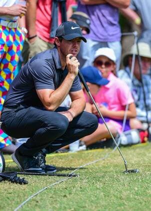26 MAR 2016: Rory McIlroy waits for Chris Kirk to putt on the 7th green during the World Golf Championships - Dell Match Play Round 5 at the Austin Country Club Austin, Texas. (Photo by Ken Murray Icon Sportswire) GOLF: MAR 26 PGA Golf Herren - World Golf Championships-Dell Match Play - Round 5 Icon1603265002 EDITORIAL USE ONLY
