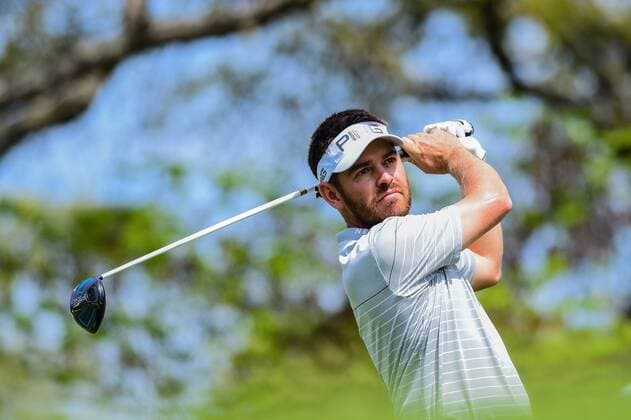 26 MAR 2016: Louis Oosthuizen watches his tee shot on number 8 during the World Golf Championships - Dell Match Play Round 5 at the Austin Country Club Austin, Texas. (Photo by Ken Murray Icon Sportswire) GOLF: MAR 26 PGA Golf Herren - World Golf Championships-Dell Match Play - Round 5 Icon1603265025 EDITORIAL USE ONLY
