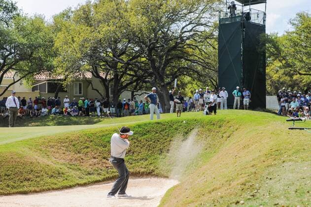 26 MAR 2016: Louis Oosthuizen hits from the trap in front of number 7 during the World Golf Championships - Dell Match Play Round 5 at the Austin Country Club Austin, Texas. (Photo by Ken Murray Icon Sportswire) GOLF: MAR 26 PGA Golf Herren - World Golf Championships-Dell Match Play - Round 5 Icon1603265030 EDITORIAL USE ONLY