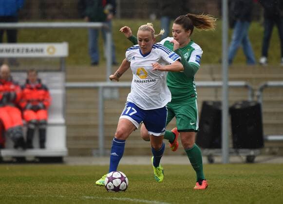 27.03.2016, xjhx, Fussball 1.Bundesliga Damen, 1.FFC Frankfurt - SV Werder Bremen, emspor, v.l. Mandy Islacker (1.FFC Frankfurt), Lisa-Marie Scholz (SV Werder Bremen Damen)