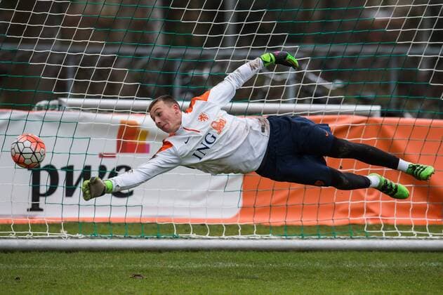 goalkeeper Justin Bijlow of The Netherlands U19 Training session Netherlands U19 Topvoetbal 2015 2016 xVIxGerritxvanxKeulenxIVx 5223716