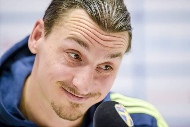 Fußball, Zlatan Ibrahimovic - PK Nationalteam Schweden 160327 Zlatan Ibrahimovic under en presskonferens efter Sveriges fotbollslandslags träning den 27 mars 2016 i Stockholm.  Copyright: JOELxMARKLUND BB160327JM031