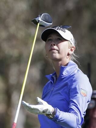 March 27, 2016: Jessica Korda is frustrated with her driver after her tee shot goes right on the 12th hole during the final round of the Kia Classic at Aviara Golf Club in Carlsbad, California. Lydia Ko wins by 19 under for the tournament. LPGA Golf Damen 2016: Kia Classic MAR 27 - ZUMAc04_