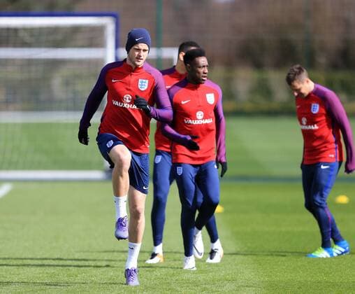 England s Eric Dier during training at the Tottenham Hotspur Training Centre. Photo credit should read: David Klein Sportimage EDITORIAL USE ONLY. No use with unauthorised audio, video, data, fixture lists, club league logos or live services. Online in-match use limited to 120 images, no video emulation. No use in betting, games or single club league player publications.