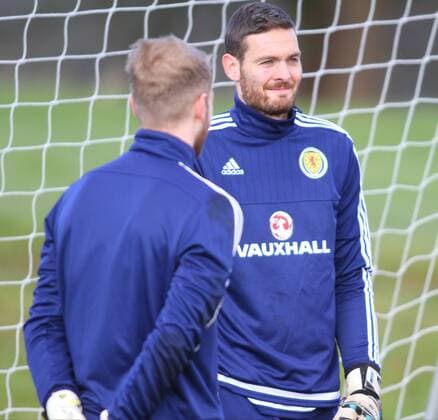 FuÃŸball, Training Nationalteam Schottland 28.03.2016. Mar Hall, Glasgow, Scotland. International Football Scotland Training and Media Event ahead of their game versus Denmark on 29th March. Scott Bain locked in discussion with Craig Gordon xGeorgariouxVagelisx  ActionPlus11723037