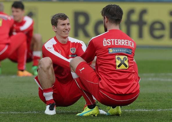 SOCCER - AUT vs TUR, test match, preview VIENNA,AUSTRIA,28.MAR.16 - SOCCER - OEFB international match Länderspiel Austria vs Turkey, friendly match, preview, training team AUT. Image shows Florian Klein and Martin Harnik (AUT). Picture shot with a Canon EOS-1D X Mark II sample. GEPAxpictures xChristianxOrt
