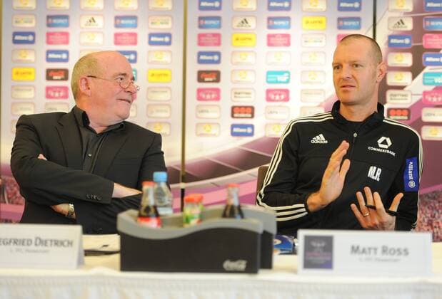 29.03.2016, xmhx, Fussball UEFA WomenÕs Champions League, 1.FFC Frankfurt - FC Rosengard, emspor, v.l. Siegfried Dietrich (Manager 1. FFC Frankfurt), Matt Ross (Trainer 1. FFC Frankfurt)