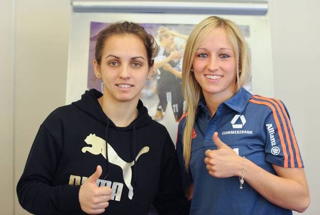 29.03.2016, xmhx, Fussball UEFA WomenÕs Champions League, 1.FFC Frankfurt - FC Rosengard, emspor, v.l. Natasa Andonova (FC Rosengard), Kathrin Hendrich (1. FFC Frankfurt)