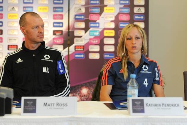 29.03.2016, xmhx, Fussball UEFA WomenÕs Champions League, 1.FFC Frankfurt - FC Rosengard, emspor, v.l. Matt Ross (Trainer 1. FFC Frankfurt), Kathrin Hendrich (1. FFC Frankfurt)