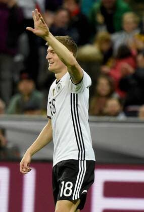 29.03.2016, xjhx, Fussball Testspiel, Deutschland - Italien, emspor v.l. Toni Kroos (Deutsche Fussball Nationalmannschaft DFB) Torjubel, Goal celebration, celebrate the goal zum 1:0