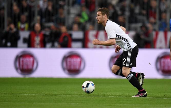 Fußball, Länderspiel, Deutschland - Italien FUSSBALL INTERNATIONAL TESTSPIEL IN DER ALLIANZ ARENA MUENCHEN Deutschland - Italien 29.03.2016 Shkodran Mustafi (Deutschland) 