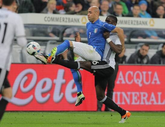 Antonio RUEDIGER, DFB 16 Zweikampf , Aktion um den Ball gegen Simone ZAZA, ITA 7 DEUTSCHLAND - ITALIEN ( - ) Freundschaftsspiel, friendly match, Deutsche Fussball Nationalmannschaft, DFB am 29.03.2016 in Muenchen.
