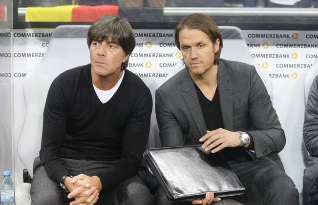 München , Fußball Länderspiel Deutschland vs. Italien , von links: Joachim Löw Thomas Schneider