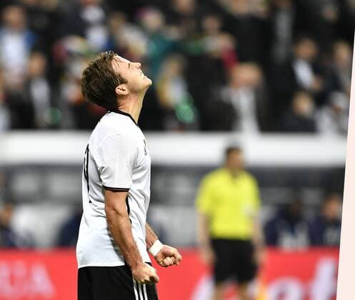 Tor zum 2:0 durch Mario Götze (GER) Torjubel DFB Länderspiel Nationalteam Deutschland gegen Italien Freundschaftsspiel Fußball Herren GER vs ITA Allianz Arena München 29.03.2016 DFB Länderspiel Nationalteam Deutschland gegen Italien