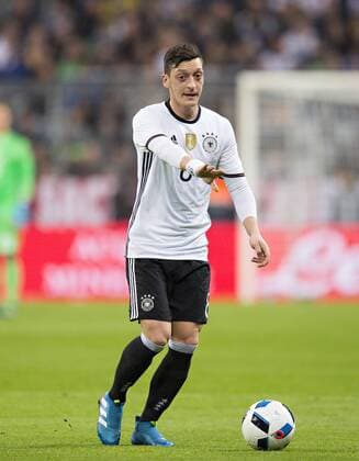 München, 29.03.2016, Allianz Arena Mesut Özil (Deutschland) Deutschland - Italien mm
