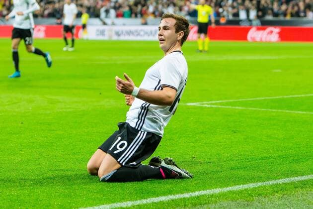 Dienstag 29.03.2016, Laenderspiel - Testspiel in Muenchen, Deutschland - Italien, bejubelt sein Tor zum 2 zu 0 Mario Goetze (Deutschland 19) DeFodi507