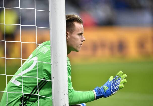 Torwart Marc-Andre ter Stegen (GER) Gestik, Geste stellt Abwehr vor Freistoß DFB Länderspiel Nationalteam Deutschland gegen Italien Freundschaftsspiel Fußball Herren GER vs ITA Allianz Arena München 29.03.2016 DFB Länderspiel Nationalteam Deutschland gegen Italien