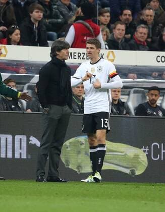 München, Fussball, Soccer, DFB, Länderspiel, Testspiel, Freundschaftsspiel, Deutschland - Italien, 29.03.2016, Allianzaren München, Joachim Löw, Loew, thomas müller beide Deutschland,
