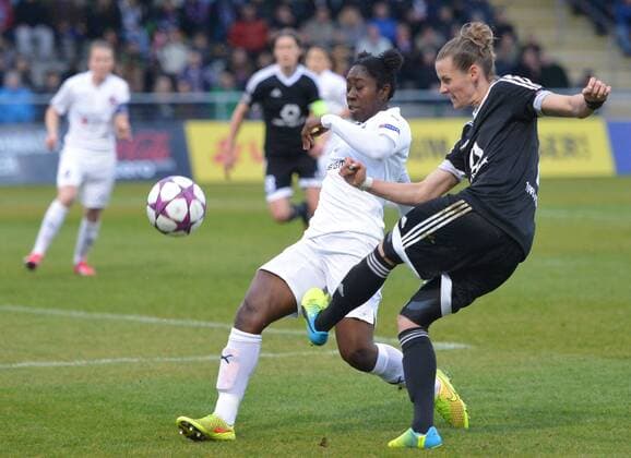 30.03.2016, xmhx, Fussball UEFA WomenÕs Champions League, 1.FFC Frankfurt - FC Rosengard, emspor, v.l. Anita Asante (FC Rosengard), Simone Laudehr (1. FFC Frankfurt)
