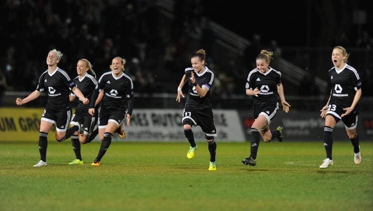 30.03.2016, xmhx, Fussball UEFA WomenÕs Champions League, 1.FFC Frankfurt - FC Rosengard, emspor, v.l. Jubel nach Sieg im Elfmeterschießen