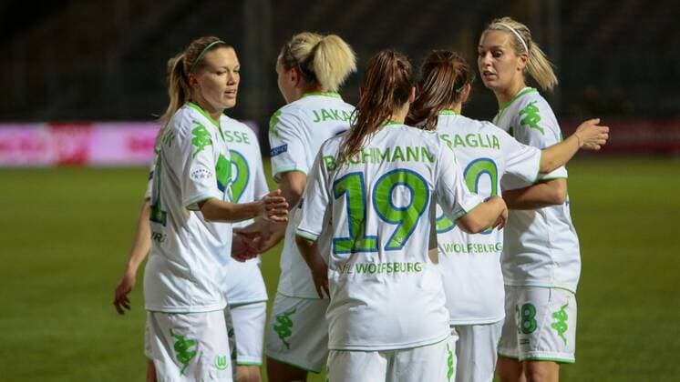 Fußball, UWCL, Brescia CF - VfL Wolfsburg; Zsanett Jakabfi (Wolfsburg, 3) Jubel, Torjubel, Freude, Emotion, Torerfolg, Aktion, action, goal, goal celebration, celebrates. xtgx