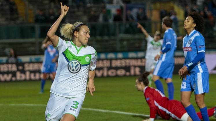 Bilder des Tages - SPORT Fußball, UWCL, Brescia CF - VfL Wolfsburg; Zsanett Jakabfi (Wolfsburg, 3) Jubel, Torjubel, Freude, Emotion, Torerfolg, Aktion, action, goal, goal celebration, celebrates. xtgx