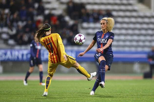 Kheira Hamraoui (PSG) - Fussball Damen, Champions League, Paris Saint Germain PSG vs. FC Barcelona - 30 03 2016 GwendolineLeGoff Panoramic 